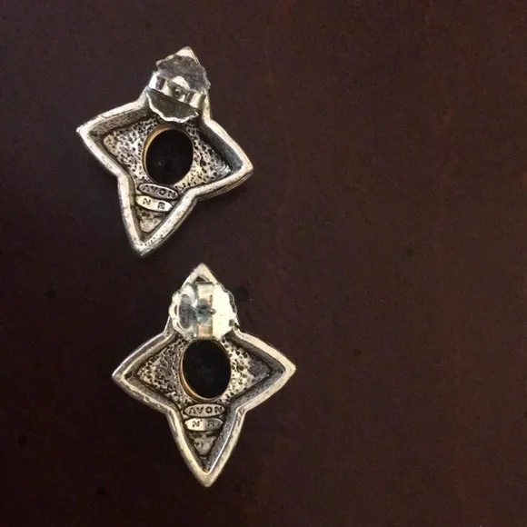 Avon Gold and Black Star Necklace Set - Picture 6 of 6